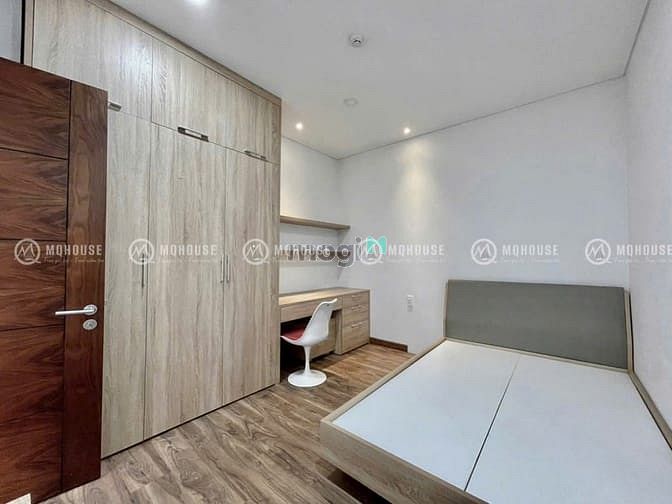 Hình ảnh CHDV 3 Phòng Ngủ 100m2 Có Thang Máy Ngay Sân Bay Tân Sơn Nhất
