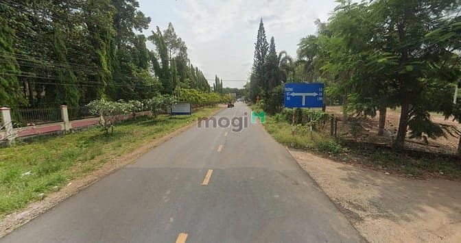 Hình ảnh Bán đất 270m2 sở hữu ngay với giá 530 triệu tại xã Tân Hiệp mặt tiền đ