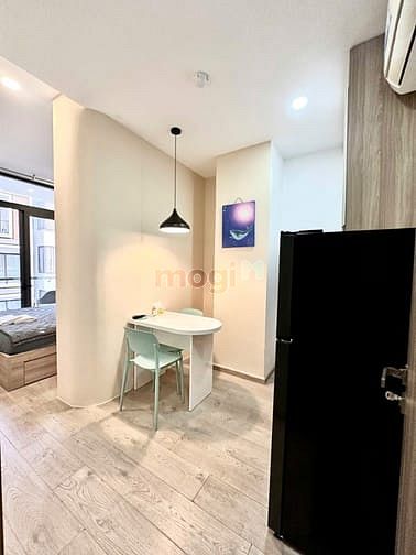 Hình ảnh 🎉Căn Hộ Cho Thuê 1PN 35m2, Ban Công Lớn, Gần Ngã Tư Hàng Xanh, UEF
