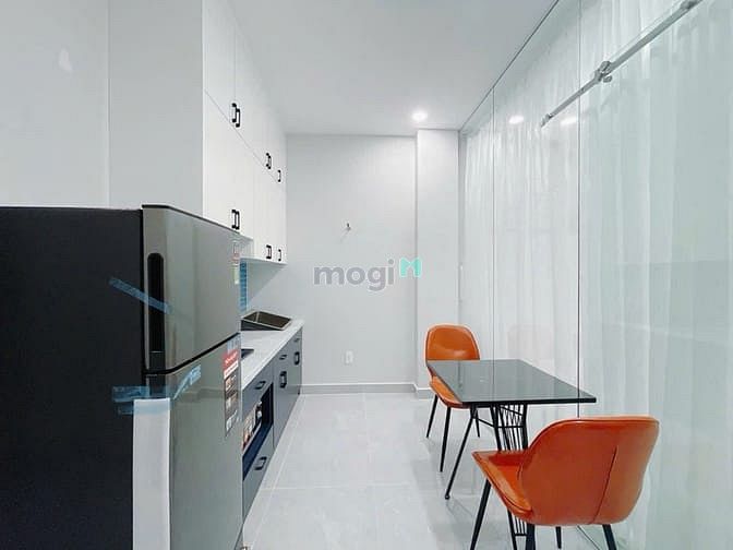 Hình ảnh 1PN mặt tiền Lý Chính Thắng Quận 3, thang máy giáp Tân Định Quận 1