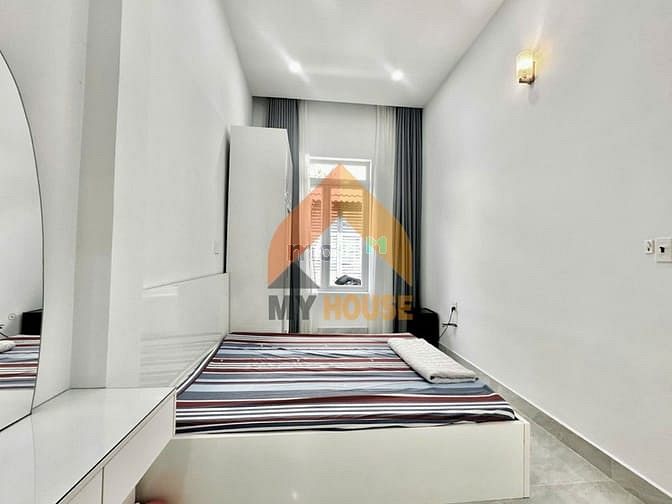 Hình ảnh Villa mini Thảo Điền 10x11m full nội thất đẹp 35tr