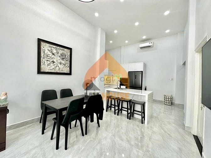 Hình ảnh Villa mini Thảo Điền 10x11m full nội thất đẹp 35tr