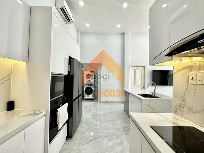 Hình ảnh Villa mini Thảo Điền 10x11m full nội thất đẹp 35tr