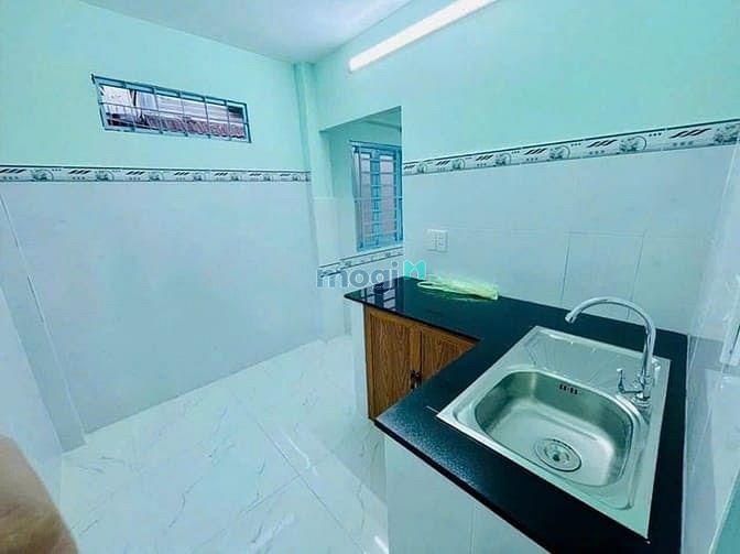 Hình ảnh Nhà ngộp trệt lửng chính chủ - 30M2 - SHR - CẦN BÁN GẤP TRONG TUẦN