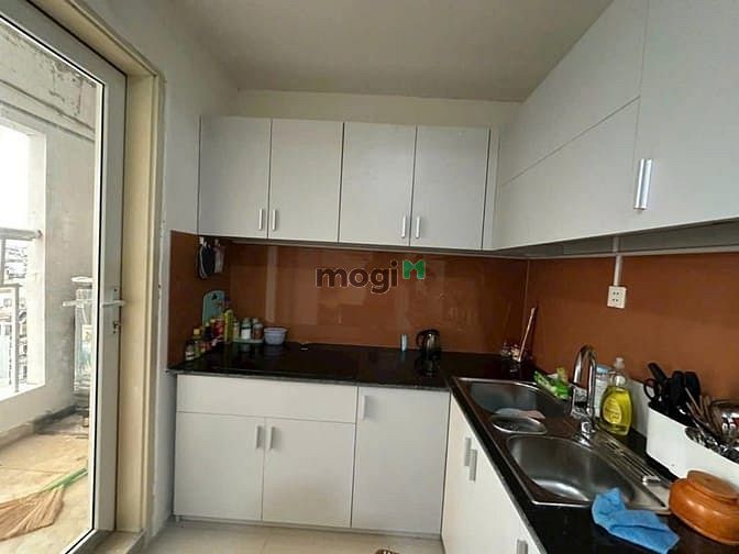 Hình ảnh Chung cư Ruby, Nguyễn Sỹ Sách, TB: 70m2, 2p ngủ, 2wc, full nt, 8tr/th