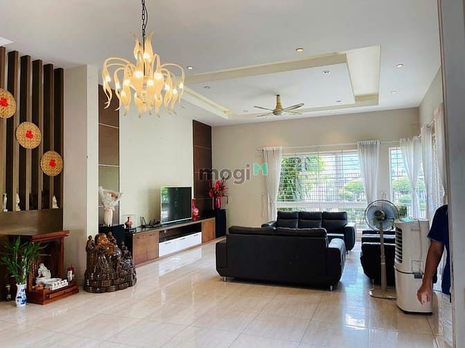 Hình ảnh bán Biệt thự GỐC khu Tên Lửa kế AEON Bình Tân diện tích 540m giá 75 tỷ