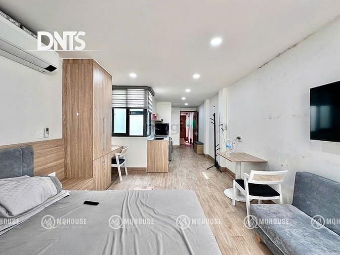 Hình ảnh Cho Thuê Căn Hộ Cao Cấp 65m2, Ban Công, Thang Máy, Gần Chợ Bến Thành