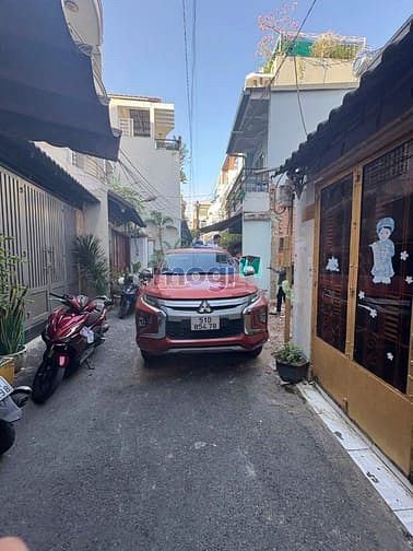 Hình ảnh Cần bán nhà quận Tân Phú - 5 tỷ 950 triệu