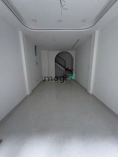 Hình ảnh Cần bán nhà quận Tân Phú - 5 tỷ 950 triệu