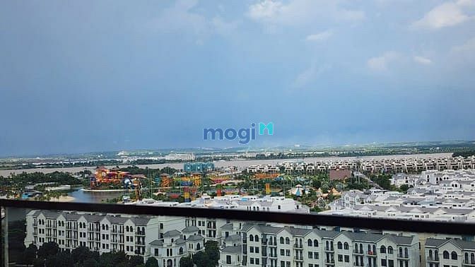 Hình ảnh CĂN 2PN2WC view Triệu Đô - CĂN GÓC- GIÁ TỐT - Cao cấp nhất khu Đông