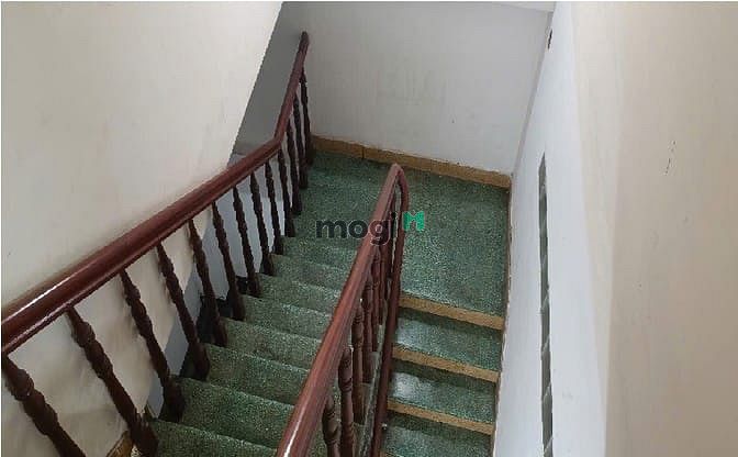 Hình ảnh Cho thuê căn nhà 1 trệt 1 lầu 17tr/th hẻm xe hơi Điện Biên Phủ(Gần Q1)
