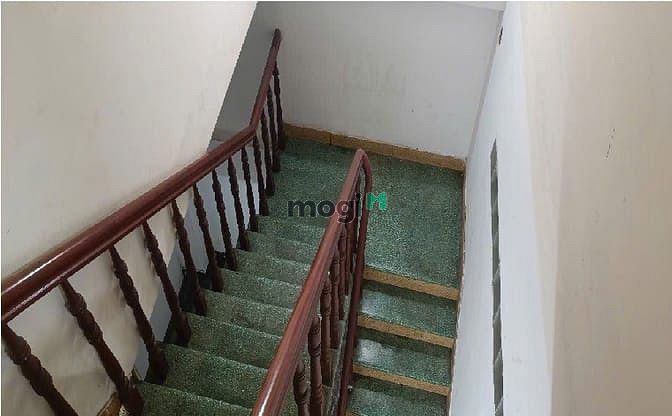 Hình ảnh Cho thuê căn nhà 1 trệt 1 lầu 17tr/th hẻm xe hơi Điện Biên Phủ(Gần Q1)