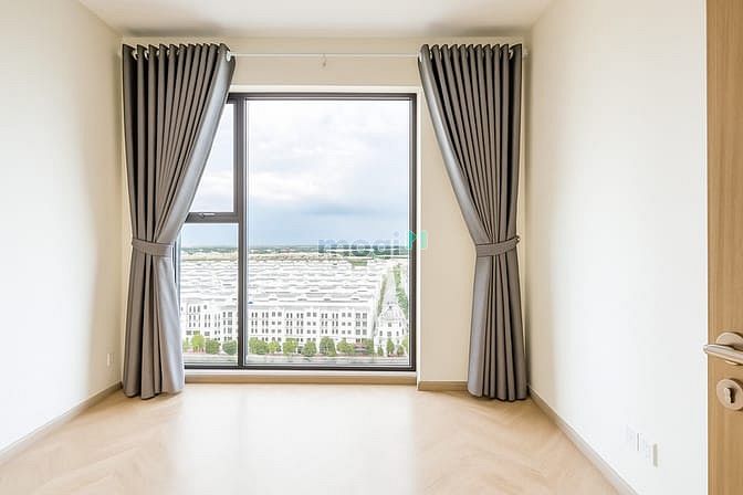 Hình ảnh CĂN 2PN2WC view Triệu Đô - CĂN GÓC- GIÁ TỐT - Cao cấp nhất khu Đông