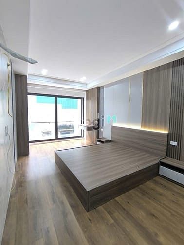 Hình ảnh 🎋 Cạnh Chợ 230_Sài Đồng- 7 Tầng Thang Máy-Ngõ Thông Thằng Tắp- Thoáng