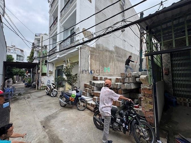 Hình ảnh 🏡 Đất hẻm xe hơi 6m Phú Thuận Q7 – 3.6x22m giá 6.6 tỷ.