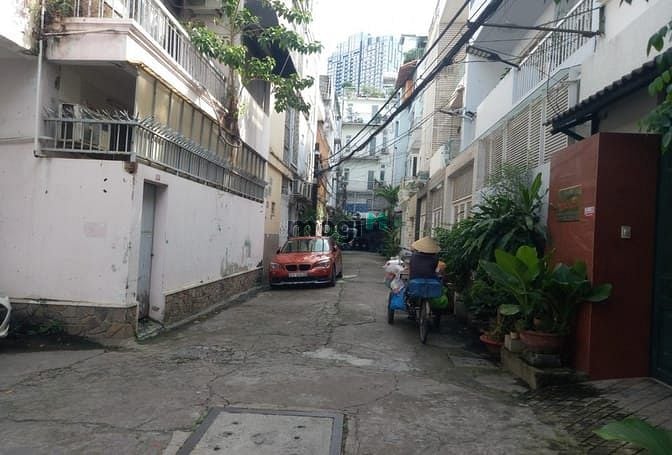 Hình ảnh Cần cho thuê nhà 1 trệt 2 lầu 40tr/th hẻm xe hơi Mê Linh(Khu Nhật Bản)