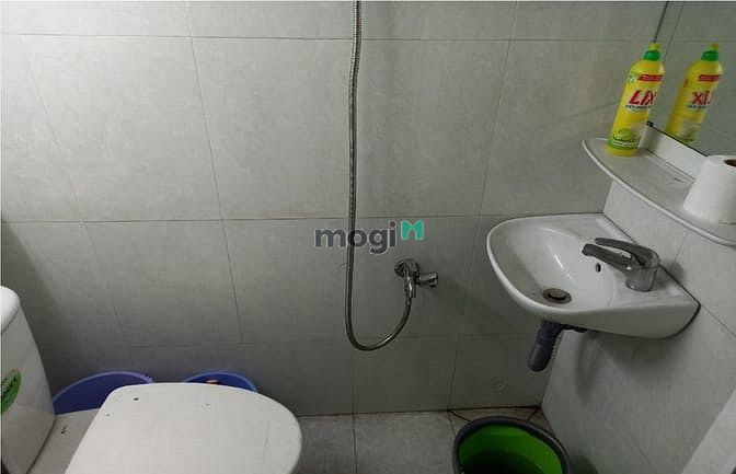 Hình ảnh Cho thuê mặt bằng 3,3x12m 18tr/th mặt tiền sầm uất Võ Thị Sáu, Quận 1