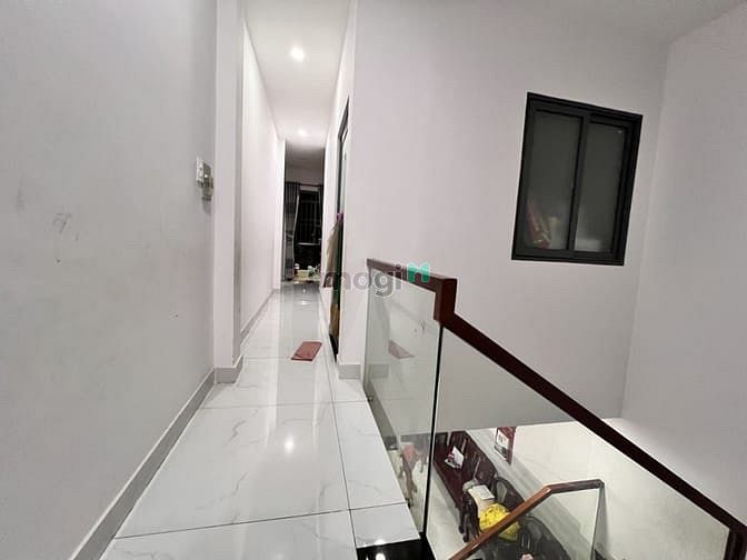 Hình ảnh Bán Nhà Mới - Đường Số 11 - Linh Xuân - Thủ Đức - Xe tải ngủ trong nhà