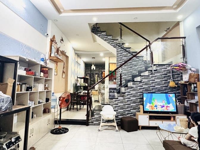 Hình ảnh Bán Nhà Đs 8 Linh Xuân - 3 Tầng - 60m2 -Hoàn Công - Thủ Đức