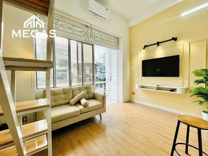 Hình ảnh Duplex ban công- Ngay ĐH Công Nghiệp - Full Nội Thất