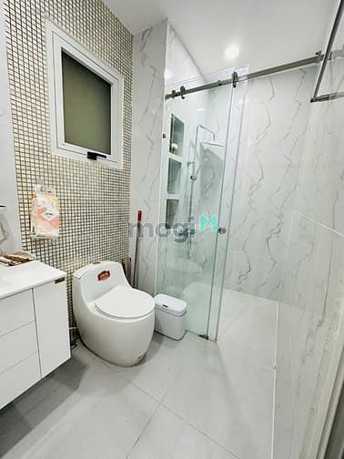 Hình ảnh Bán nhà Quận 11 đường lãnh bình thăng giá 10 tỷ 800 còn thương lượng