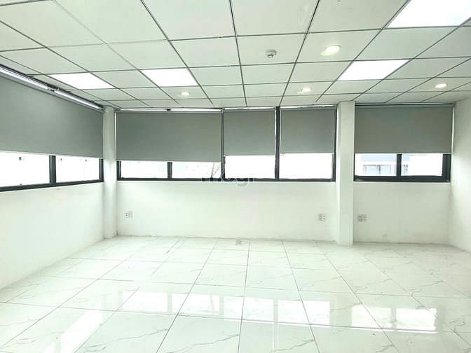Hình ảnh Cho thuê sàn VP 70m2 khu ngay khu Etow đường Núi Thành, Tân Bình