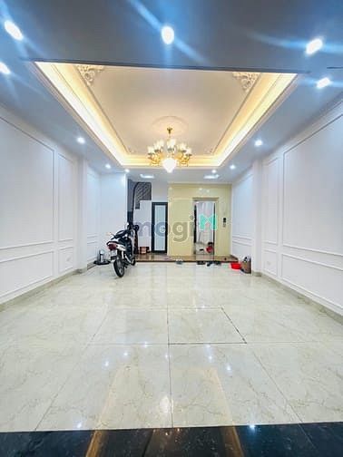 Hình ảnh Bán nhà Hà Đông phố Quang Trung, 11.8 tỷ, 50m2, ô tô đỗ, 3 thoáng, TM