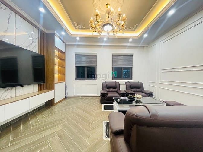 Hình ảnh Bán nhà Hà Đông phố Quang Trung, 11.8 tỷ, 50m2, ô tô đỗ, 3 thoáng, TM