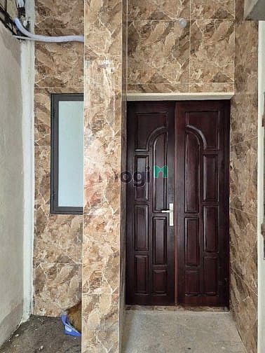 Hình ảnh Bán nhà dân xây Trường Chinh 5 tầng 30m2 , Mt 3.3m giá 7,6 tỷ