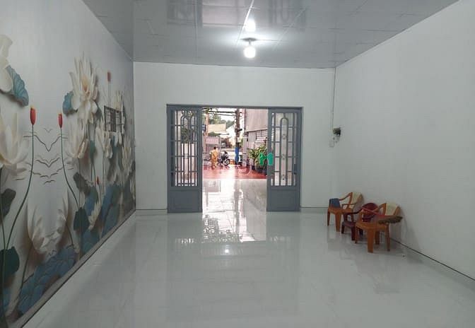 Hình ảnh Cần cho thuê mặt bằng 4x18m 20tr/th mặt tiền Nguyễn Duy Trinh sầm uất