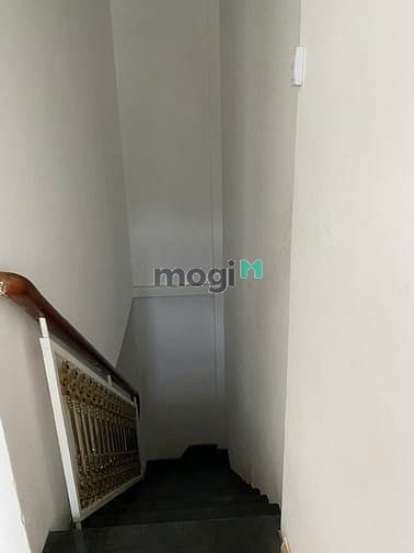 Hình ảnh Siêu MT Phạm Hồng Thái P.Bến Thành Q1 đối diện New World