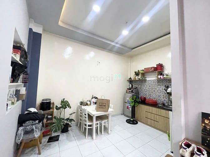 Hình ảnh Bán nhà Bình Thạnh-Hẻm Vũ Tùng-Chợ Bà Chiểu-giá 2,7 tỷ