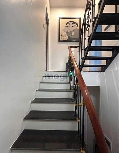 Hình ảnh Nhà siêu đẹp Thịnh Quang Đống Đa 46m2 , ô tô đỗ cổng , hai thoáng