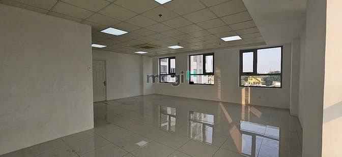 Hình ảnh Văn phòng Luxcity đường Huỳnh Tấn Phát căn 33-54m2 căn góc giá từ 6tr4