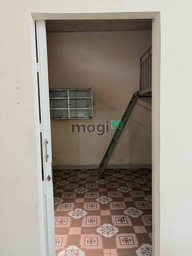 Hình ảnh Cho thuê nhà 50m² + gác, thoáng sáng, gần đường Lê Đức Thọ