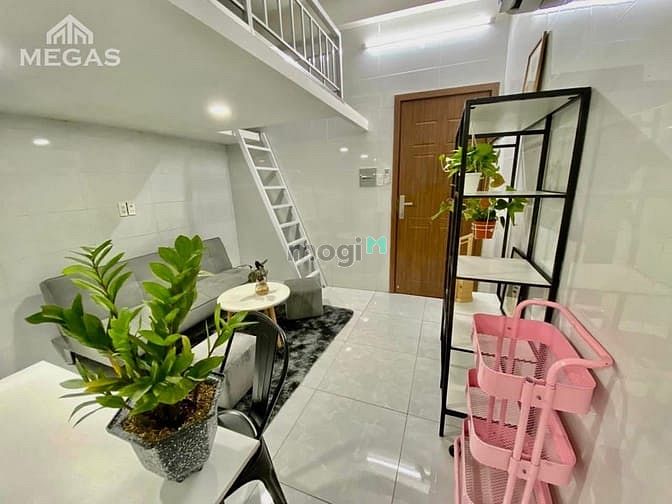 Hình ảnh DUPLEX VIEW KÍNH- Chill chill Ngay chợ Bà Chiểu