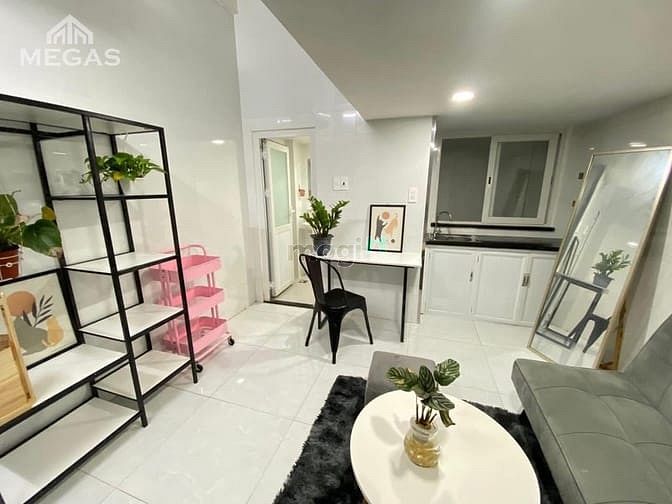 Hình ảnh DUPLEX VIEW KÍNH- Chill chill Ngay chợ Bà Chiểu