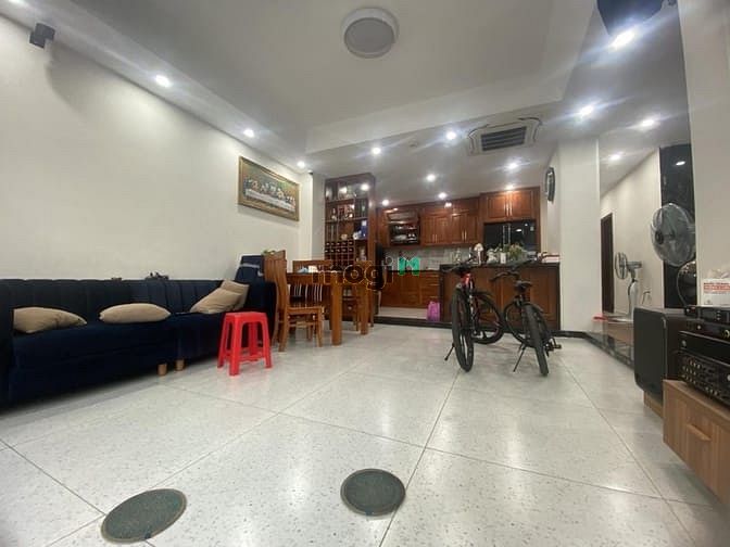 Hình ảnh 🏠 HXH Hoàng Văn Thụ - 83m2, 5 tầng đúc, thang máy - chỉ hơn #18tỷ