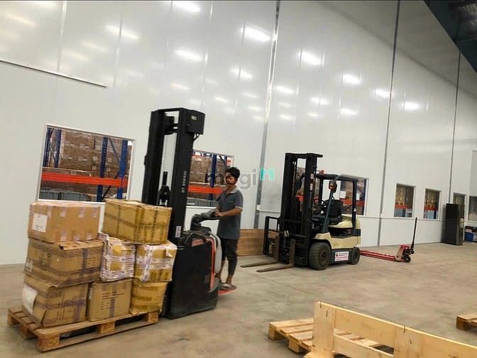 Hình ảnh Cho thuê kho dịch vụ Logictic 200-1000m2 Ql1A Quận 12