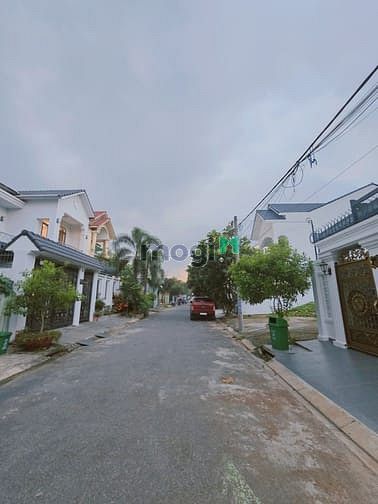 Hình ảnh SOS - 321M2 - Khu Biệt Thự VIP - KDC Hồng Long - Ngang Khung 10m
