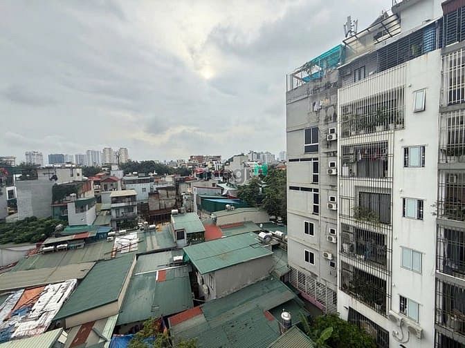 Hình ảnh Bán nhà mới tinh phố Nguyễn Lương Bằng , 6 tầng thang máy , 9,8 tỷ