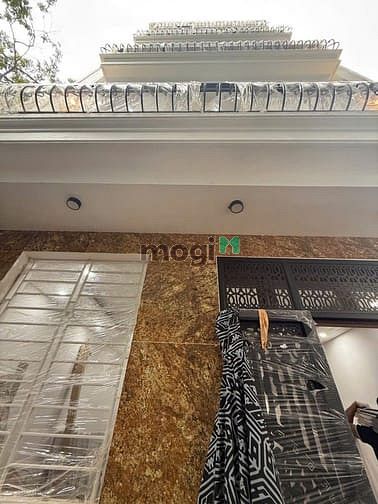 Hình ảnh Bán nhà mới tinh phố Nguyễn Lương Bằng , 6 tầng thang máy , 9,8 tỷ