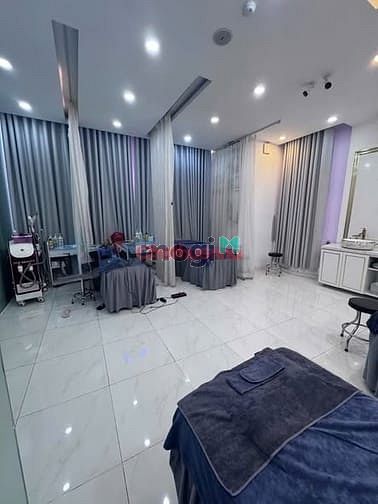 Hình ảnh Cho thuê SPA MT NGANG 12M - Nguyễn Đình Chiểu, Q1. Kc: trệt 3 lầu