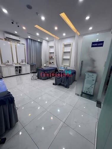 Hình ảnh Cho thuê SPA MT NGANG 12M - Nguyễn Đình Chiểu, Q1. Kc: trệt 3 lầu