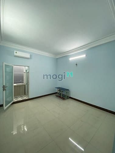 Hình ảnh Cho thuê phòng nội thất cơ bản (có máy lạnh, bếp), giờ giấc tự do