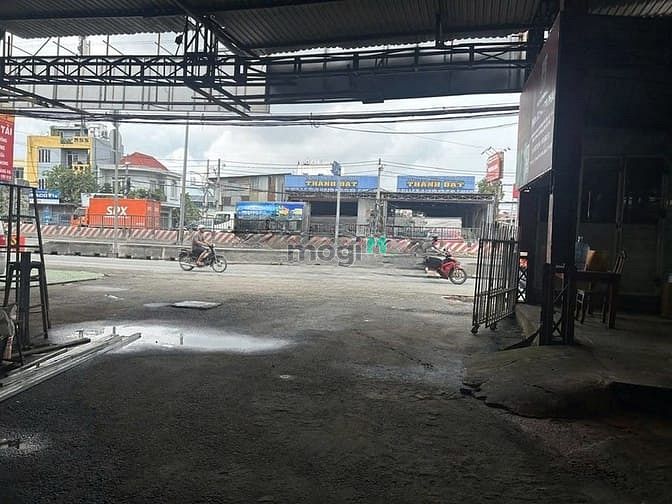 Hình ảnh Mặt bằng kinh doanh cho thuê 900m2 đường Lê Trọng Tấn, Sơn Kỳ, Tân Phú