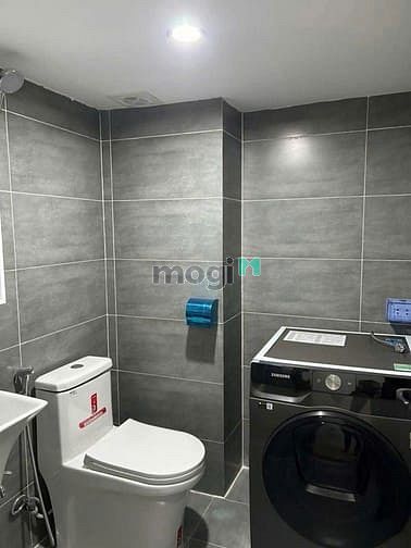 Hình ảnh CCMN phố Trung Liệt 6 tầng thang máy , doanh thu 60 triệu/tháng