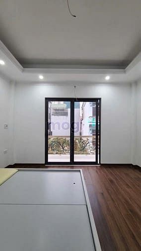 Hình ảnh Bán nhà phân lô Văn Chương Đống Đa - 6 tầng thang máy - ô tô đỗ cửa