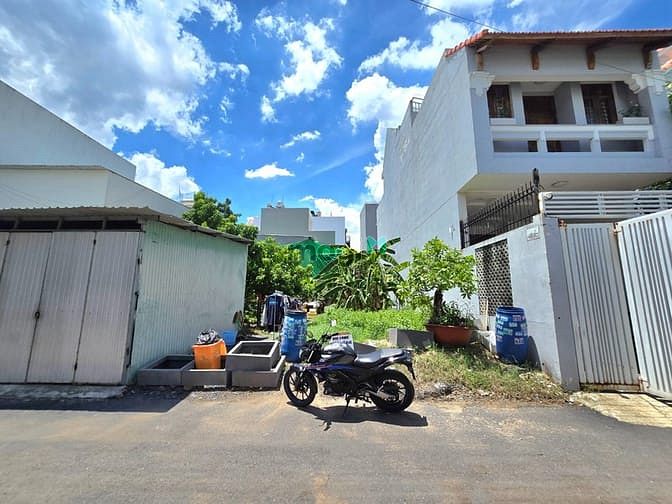 Hình ảnh bán Đất 212m2 đường 160 Lã Xuân Oai, Tăng Nhơn Phú A, Q9