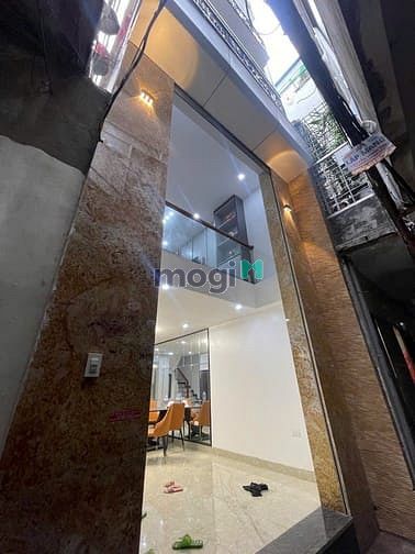Hình ảnh Bán nhà 6 tầng thang máy 34m2 , Mt 3.6m , phố Khâm Thiên 9,8tỷ